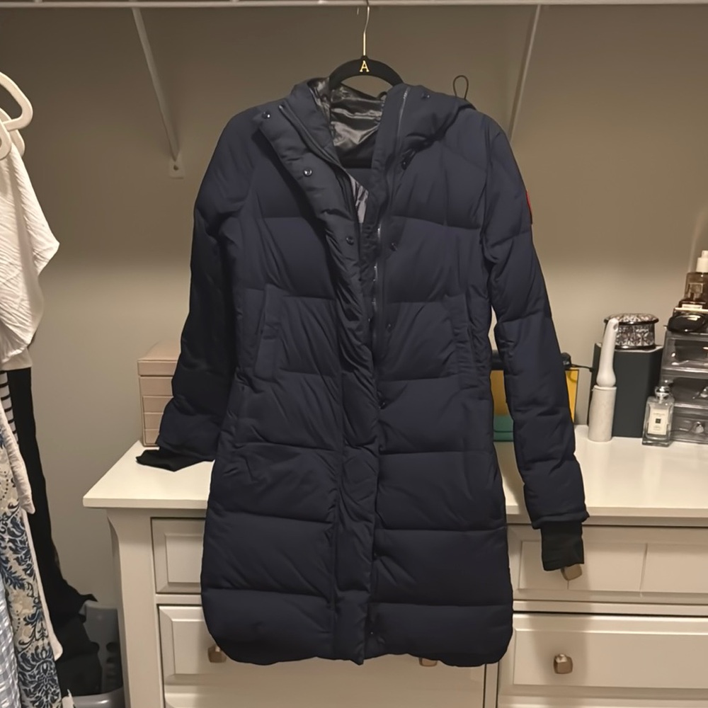 Women's Navy Puffer Coat Canada Goose